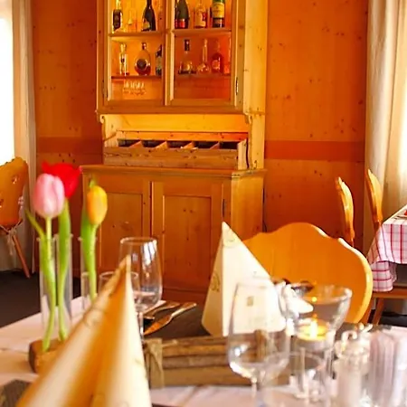 Otel Roessli *