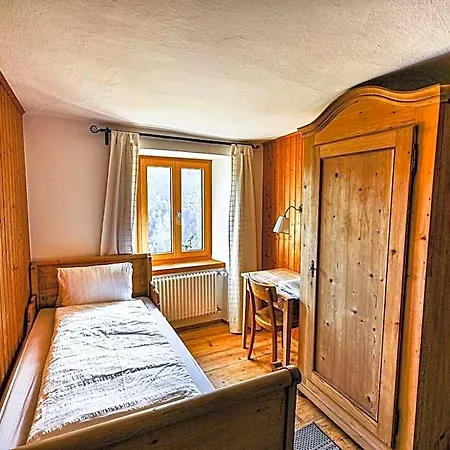 Otel Roessli *