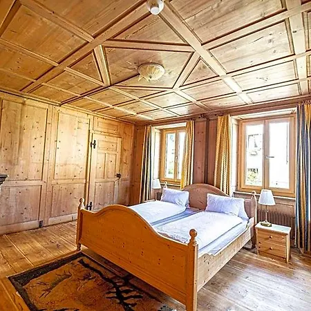 Roessli Otel *